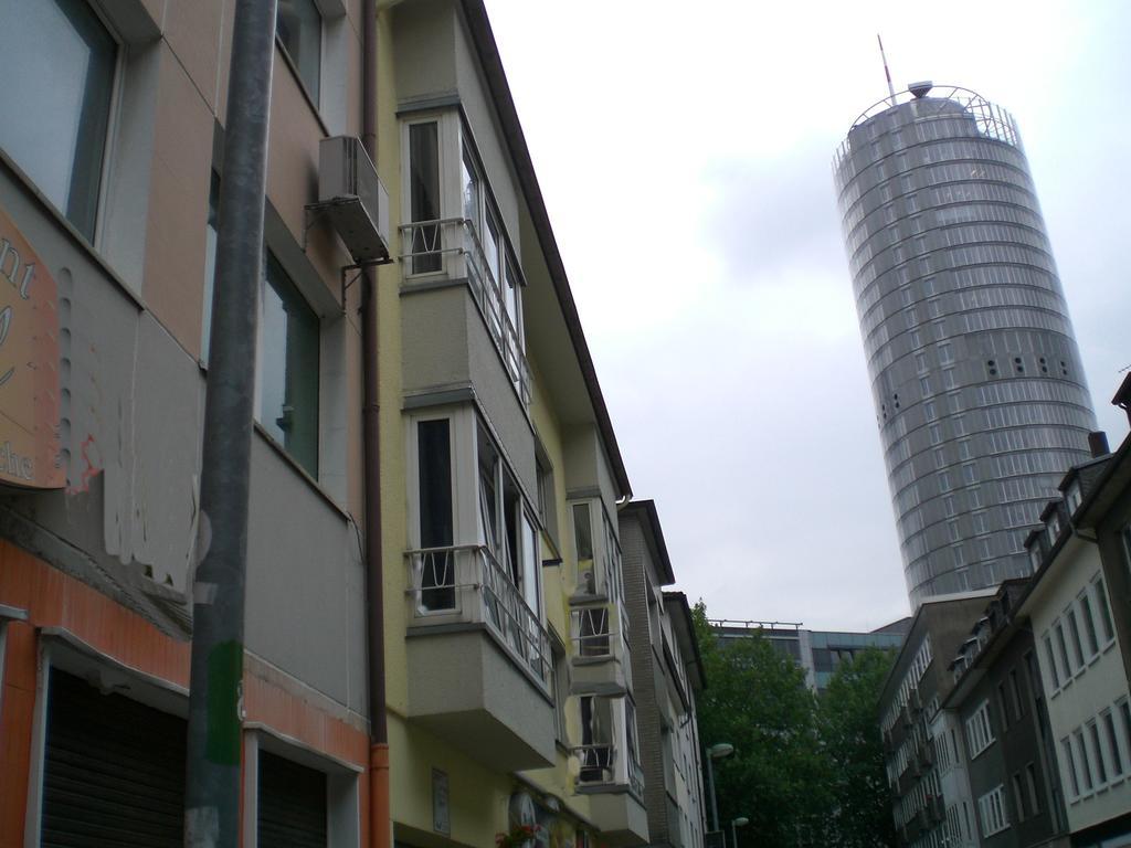 Schoenes Apartment In Эссен Экстерьер фото