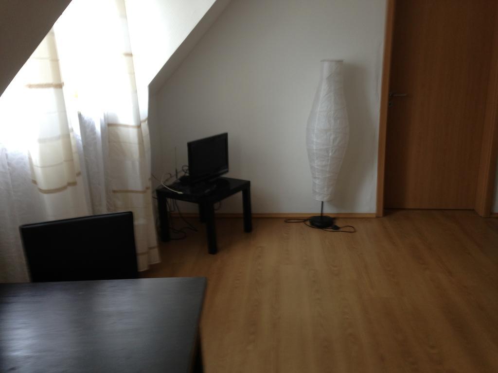 Schoenes Apartment In Эссен Номер фото